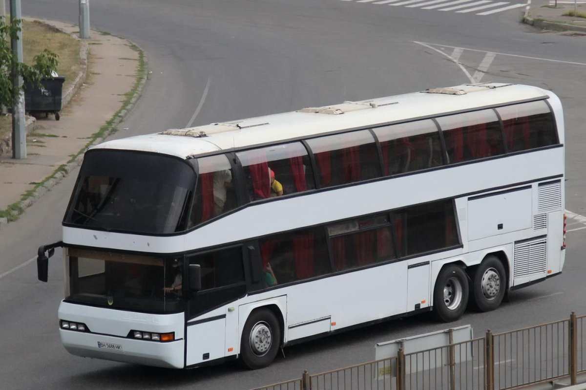 Neoplan автобус