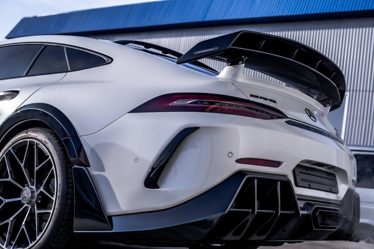 Mercedes AMG gt 63 s