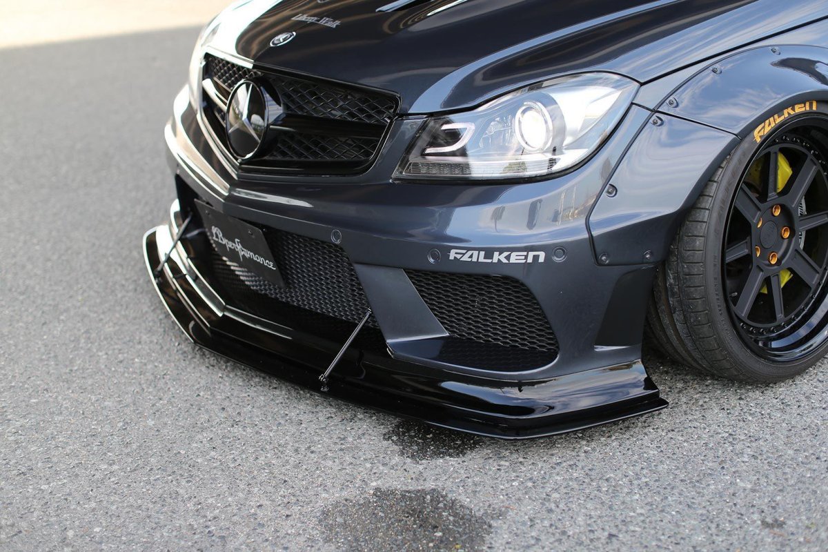 Mercedes Benz c63 AMG w204