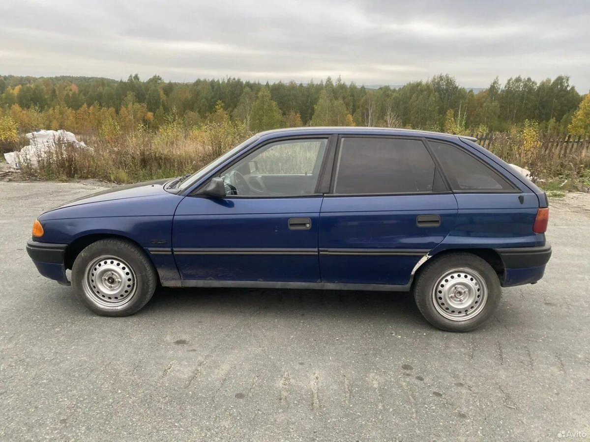 Опель Астра 1992