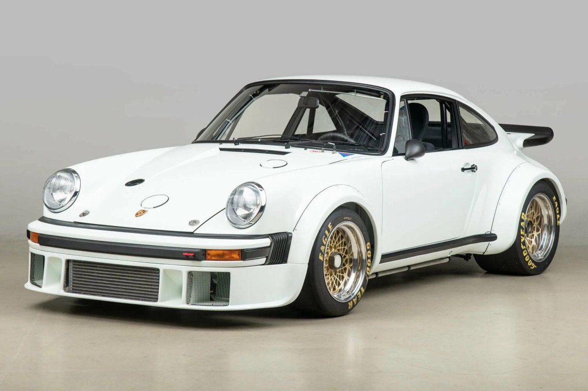 Porsche 934