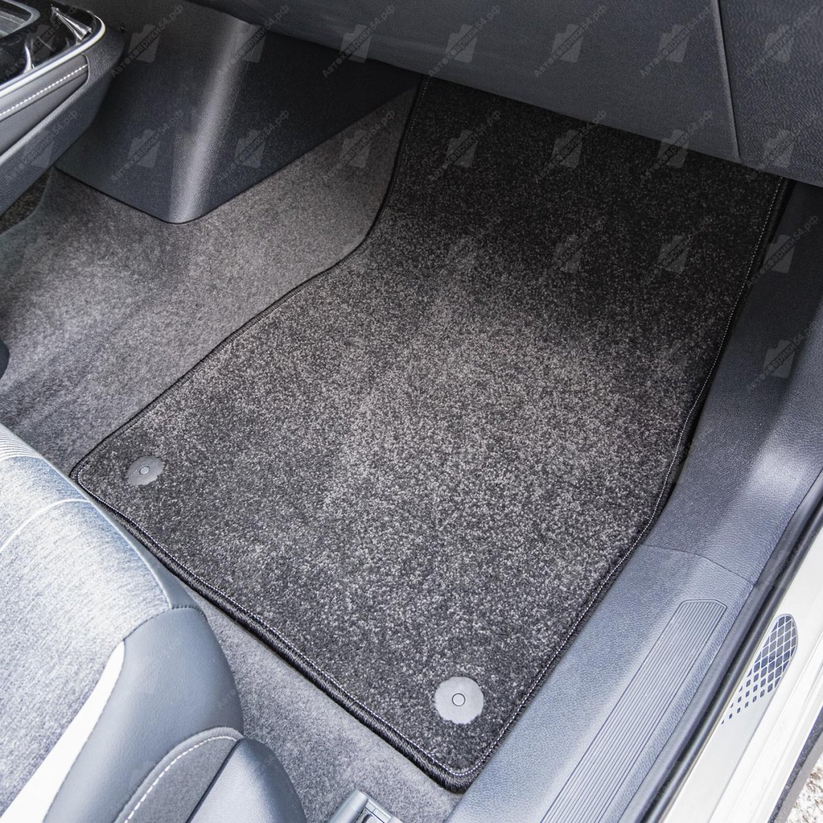 Полики на VW ID 6