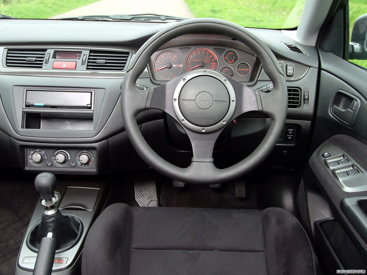 Mitsubishi Lancer Evolution VIII (2003)