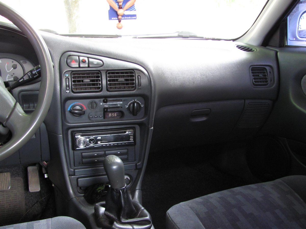 Lancer 1997 салон