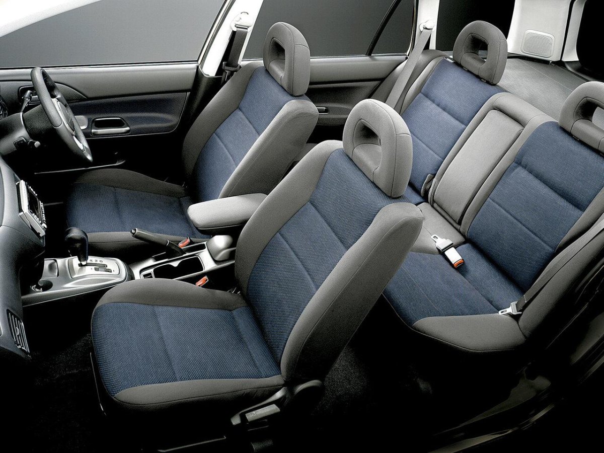 Mitsubishi Lancer Cedia 1.8