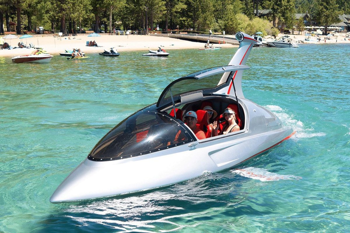 Подводная лодка Seabreacher.