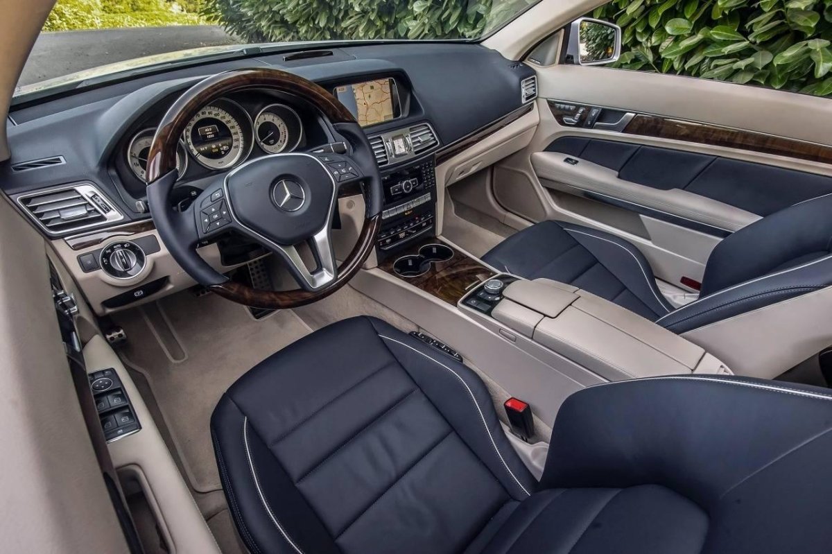Мерседес e350 салон
