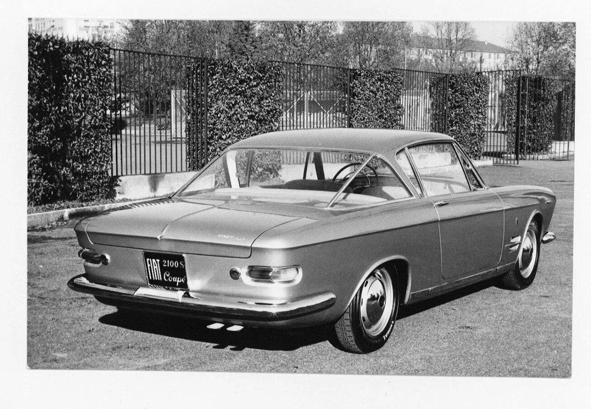 Fiat 2300 Coupe Ghia