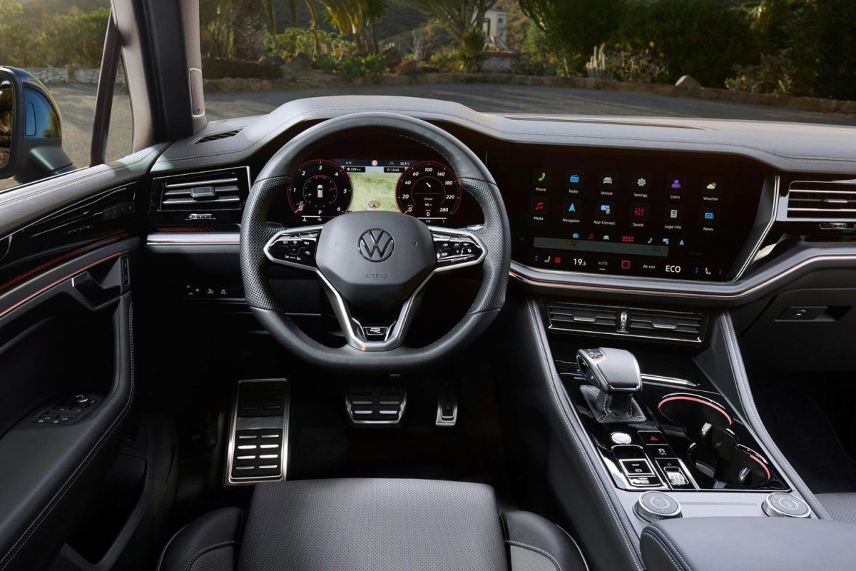 Новый Туарег 2023 салон