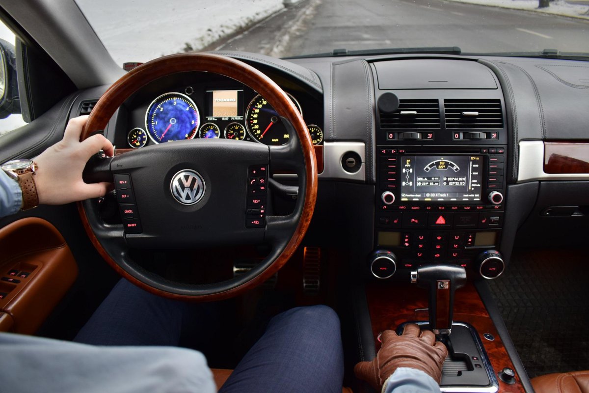 Volkswagen Touareg 2005 салон