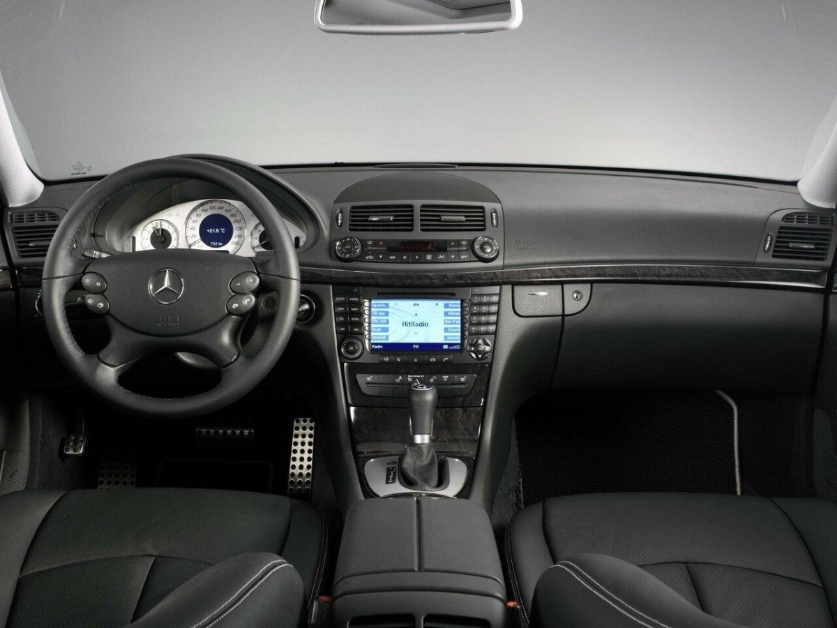 Mercedes Benz e class w211 салон