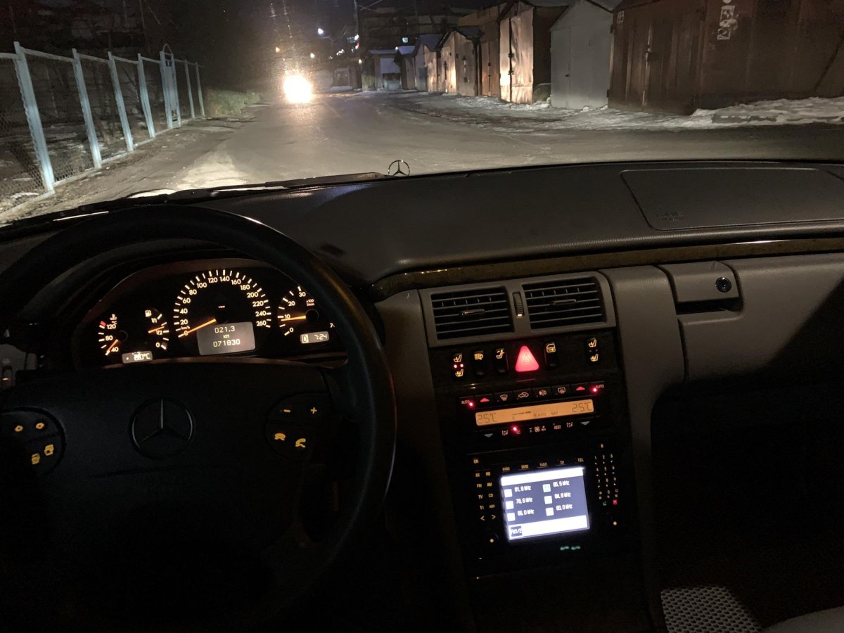 Мерседес w210 салон ночью