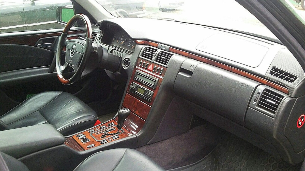 Мерседес w210 салон