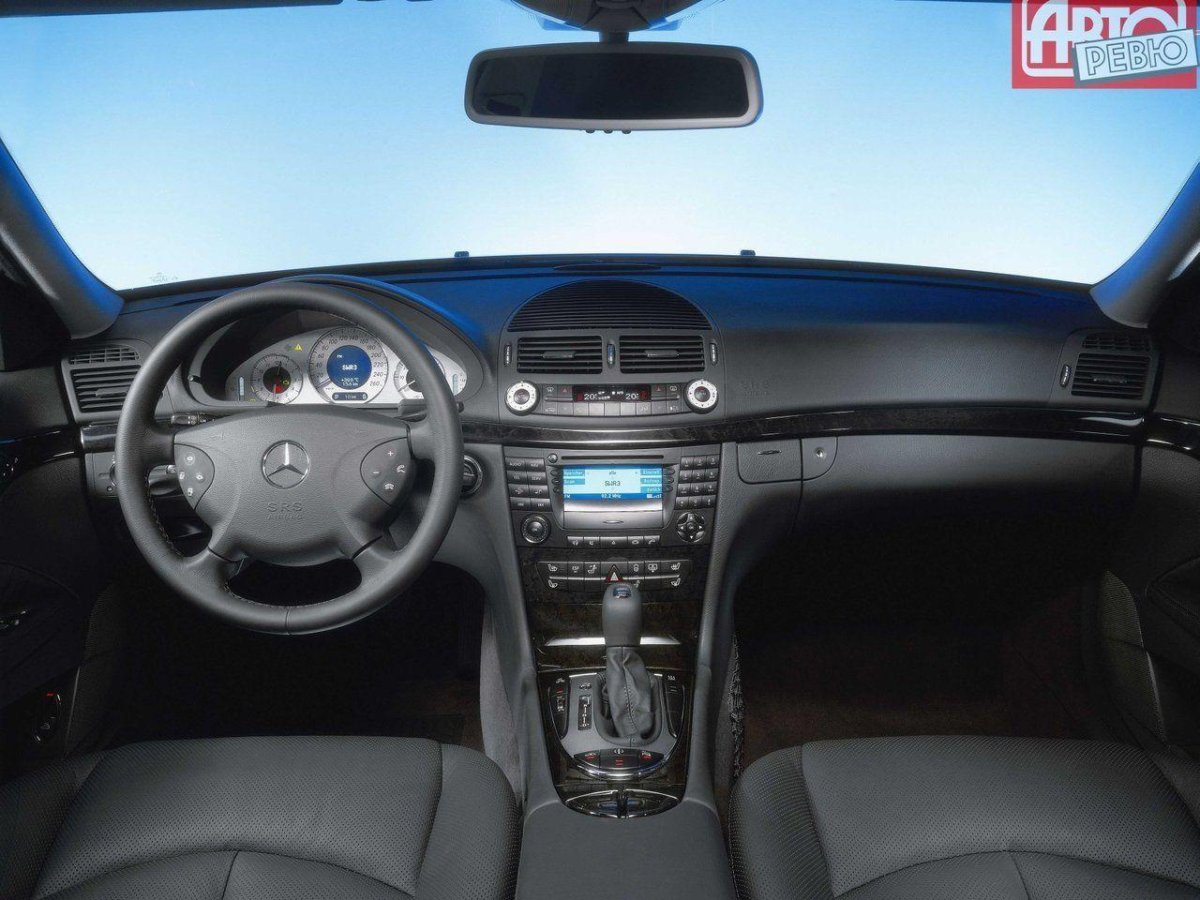 Мерседес w211 салон