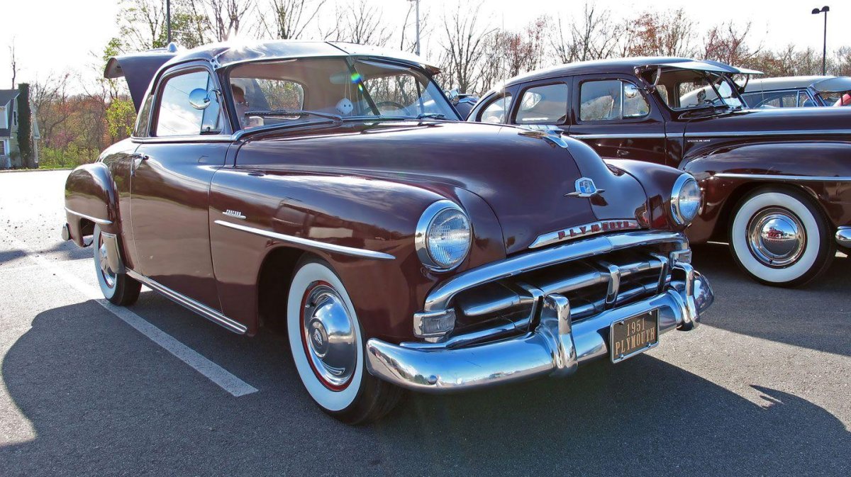 Plymouth 1951