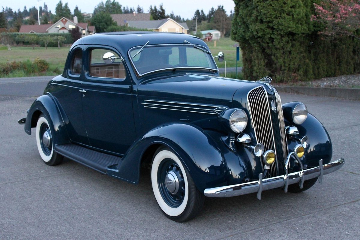 Plymouth 1936