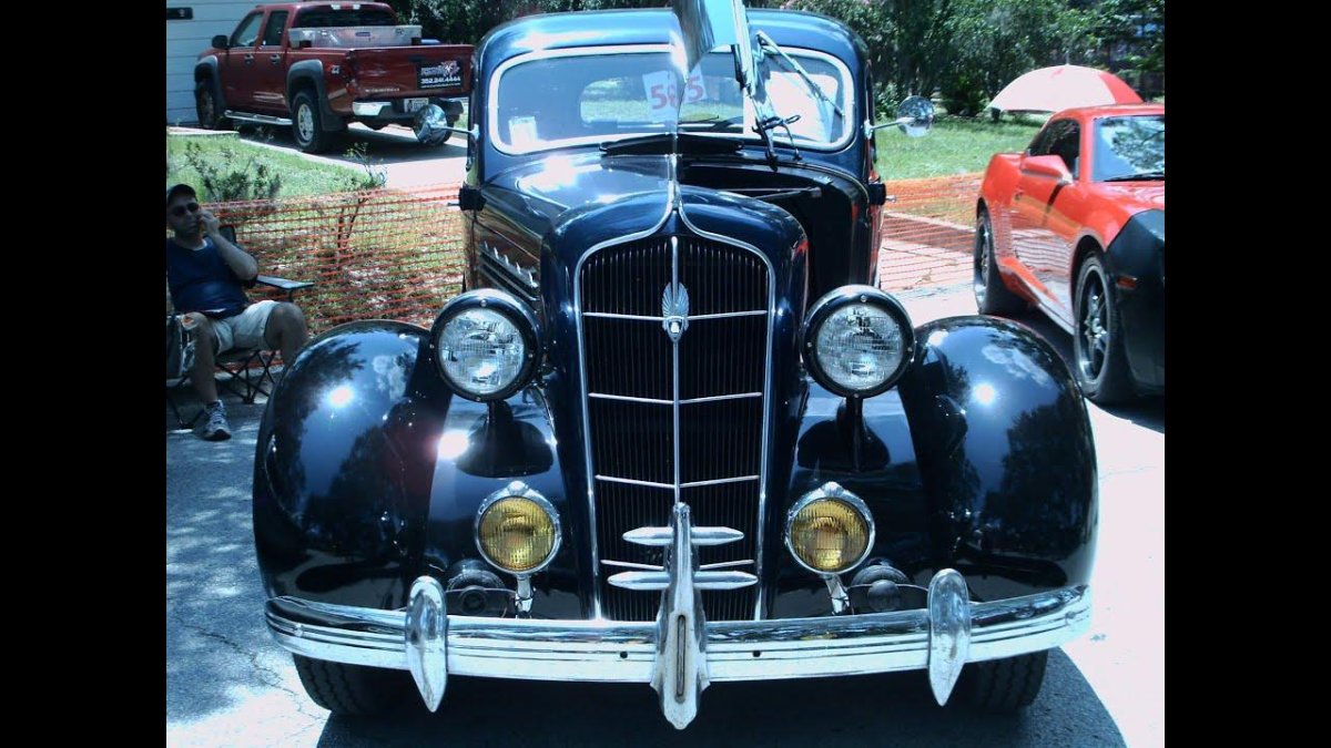 1935 Plymouth PJ