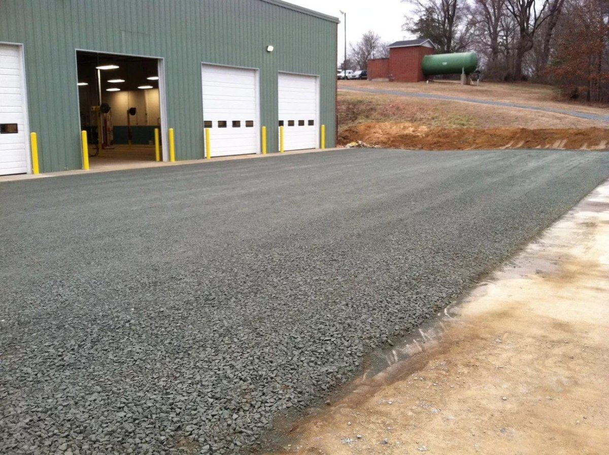 Расклинцовка асфальтовой крошкой