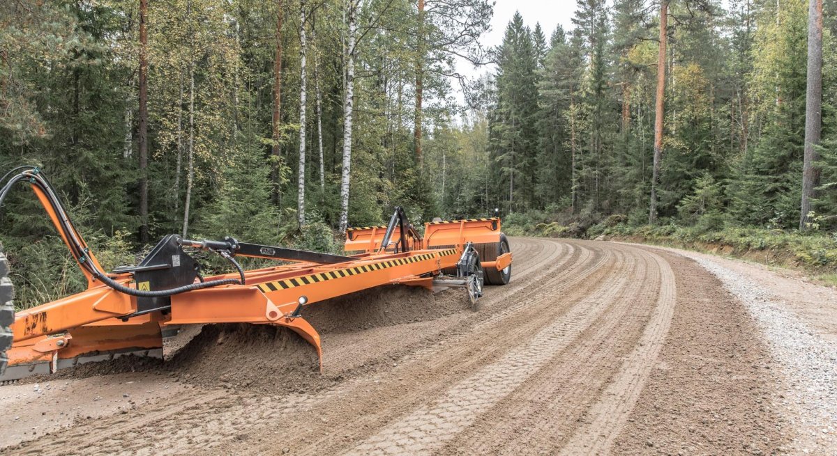 Прицепной грейдер ГП-13.01
