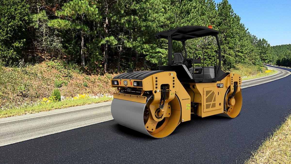 Каток Катерпиллер cb10