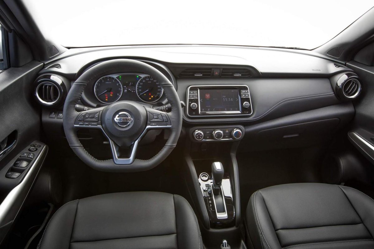 Ниссан Кикс 2020