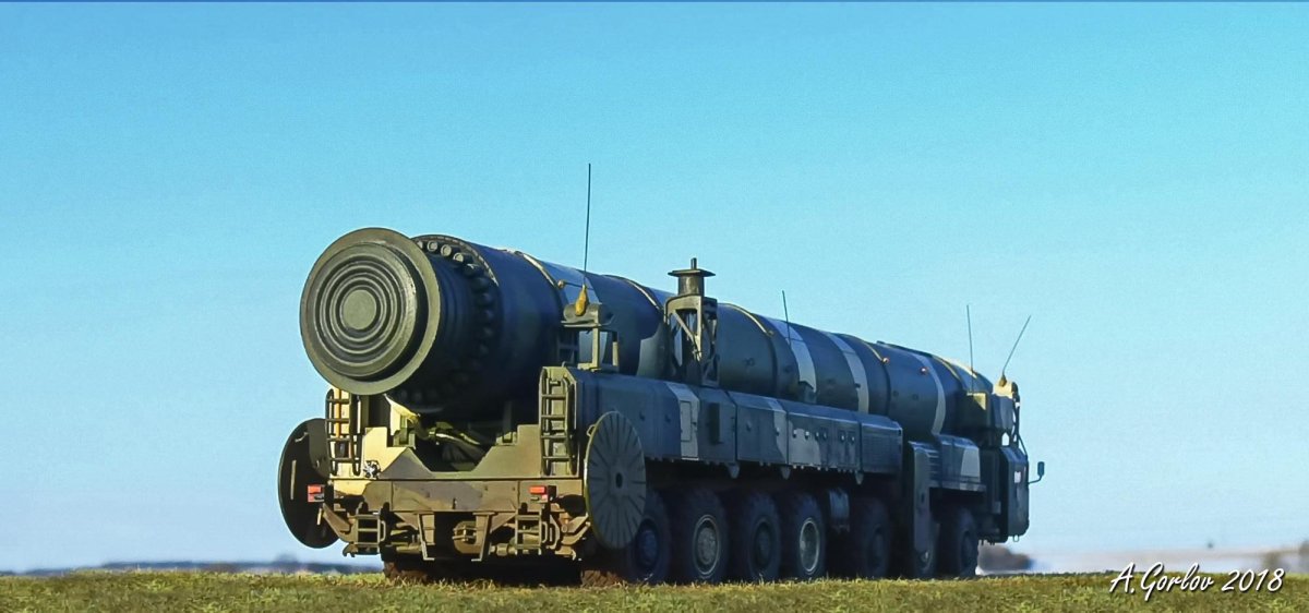 МАЗ 7917 Тополь м