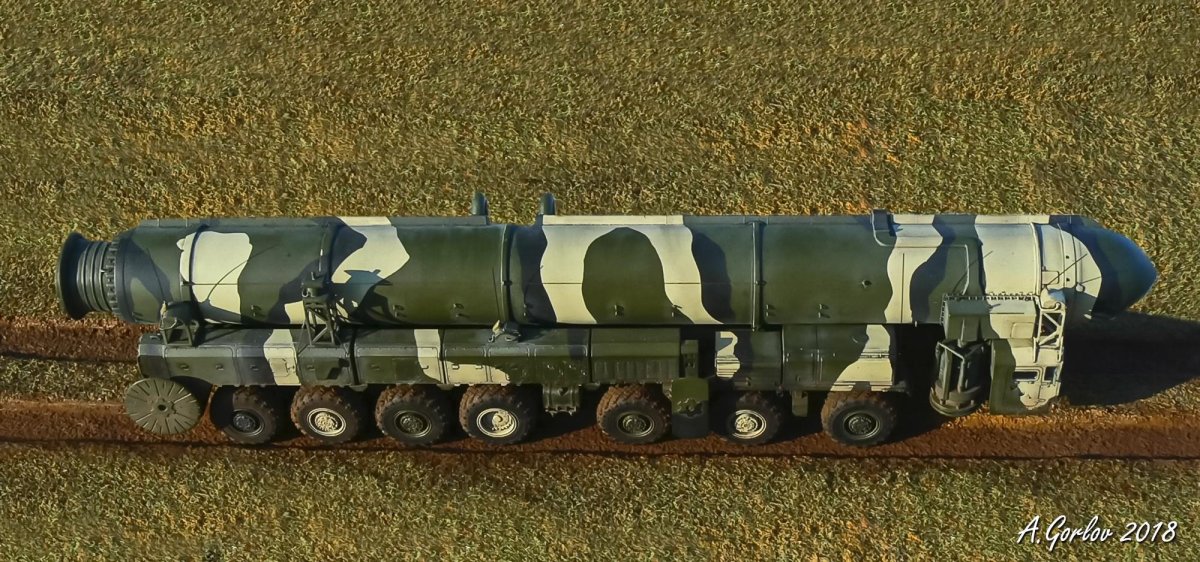 Модель МАЗ 7917 Тополь