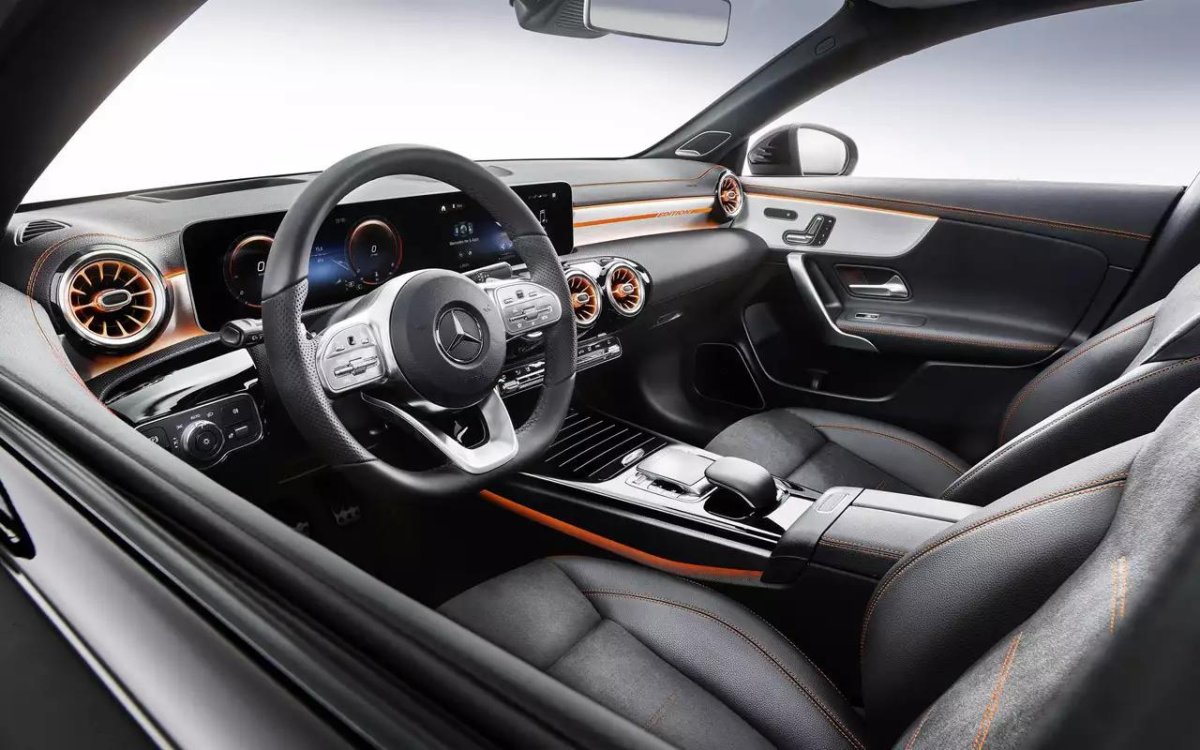 Мерседес ЦЛА 2019 салон