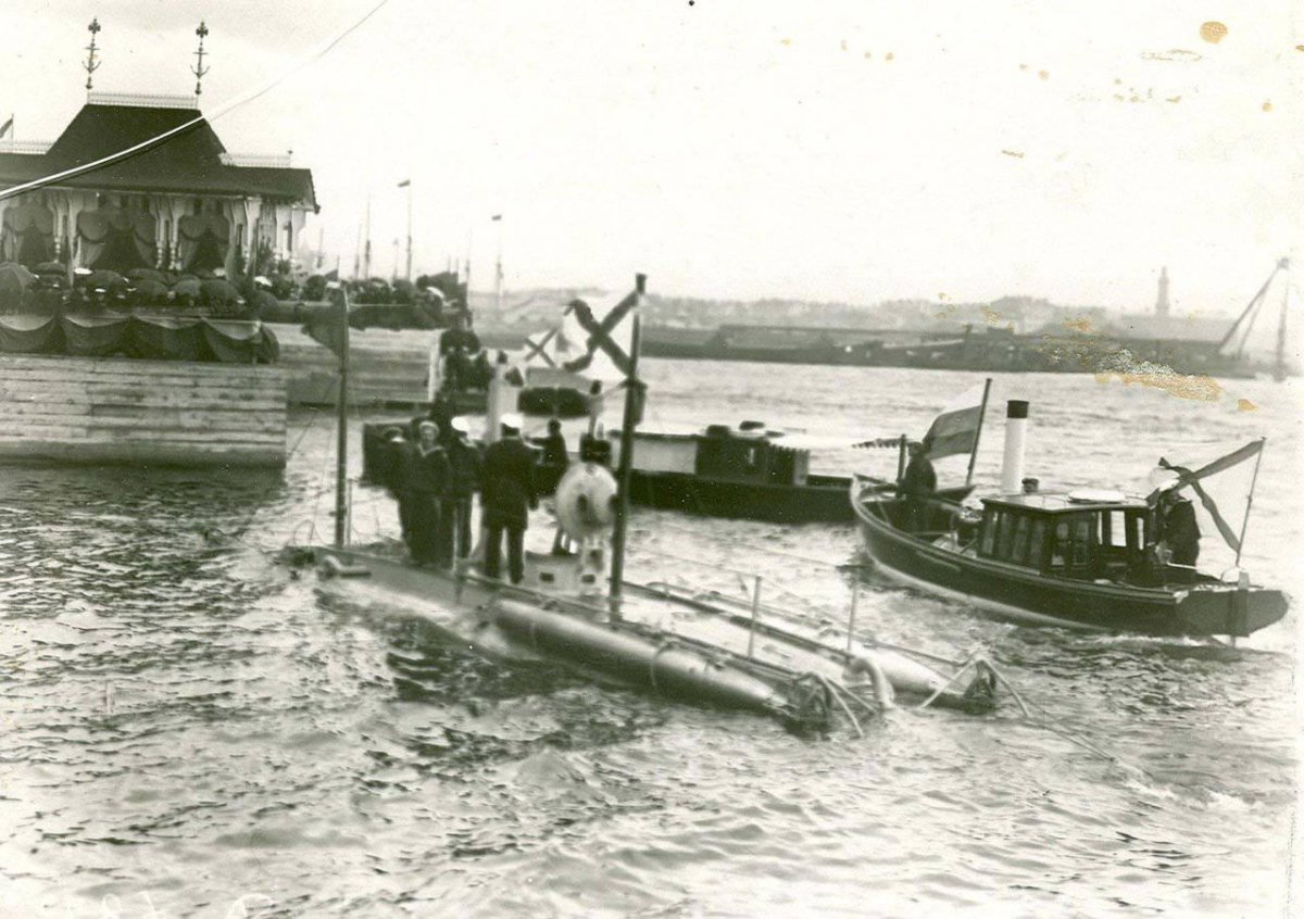 Подлодка Дельфин 1903