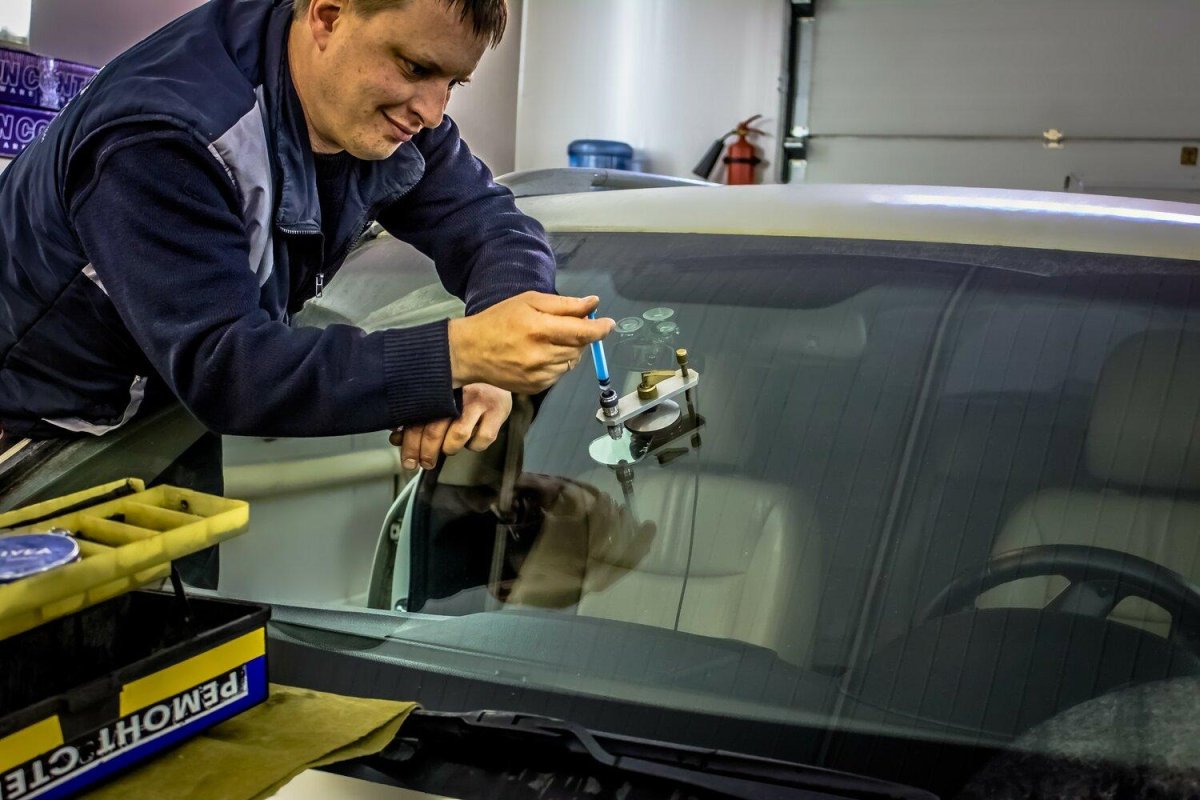 Стекло в автомобилестроении