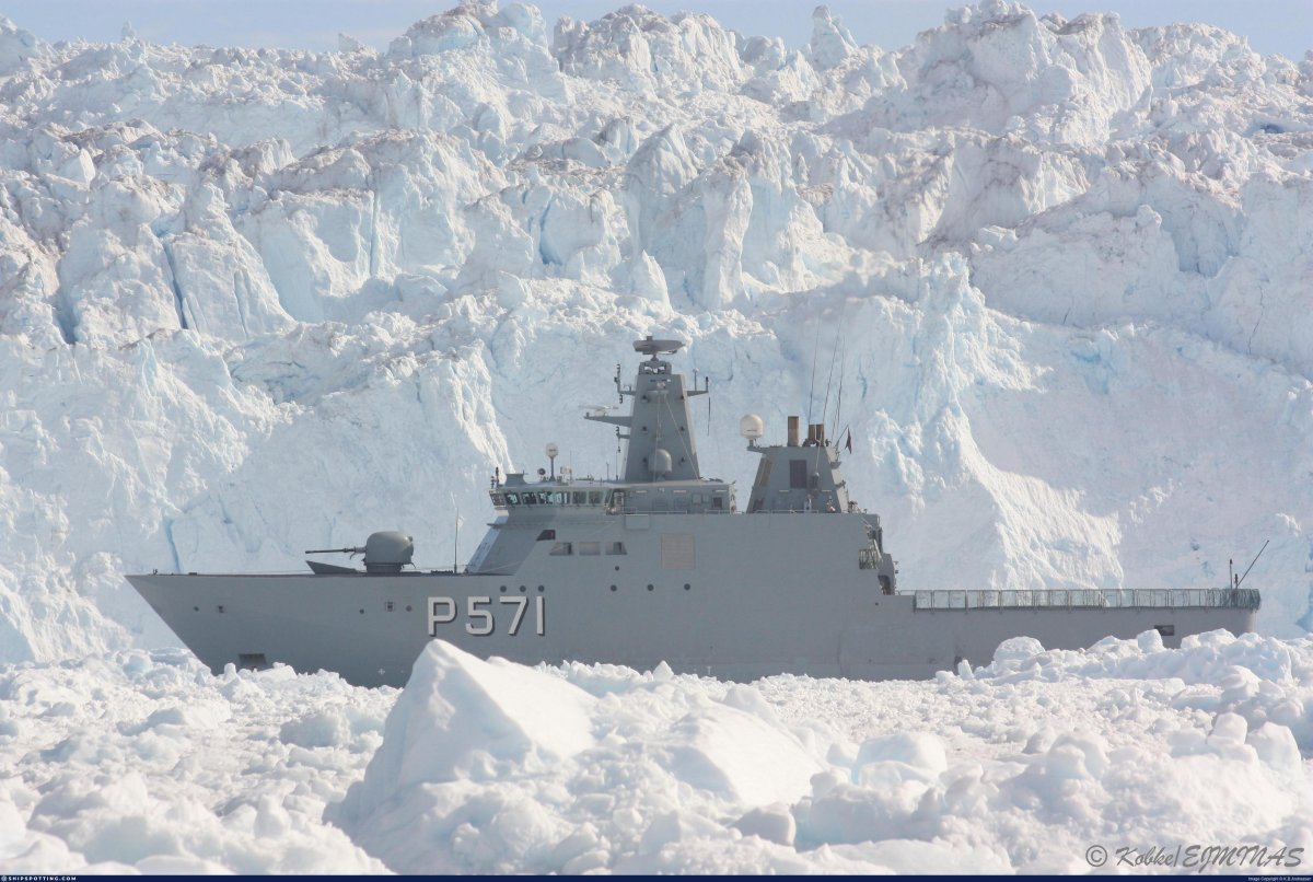 Военные в Арктике