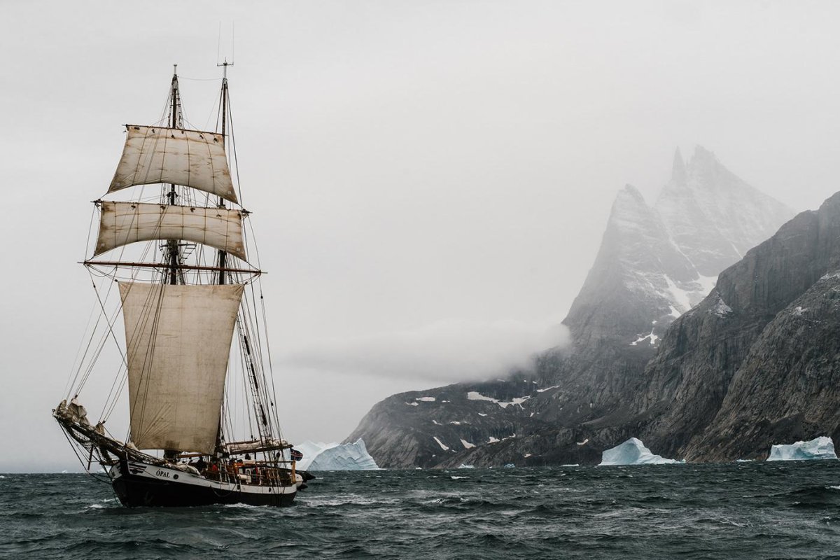 Корабль путешественников