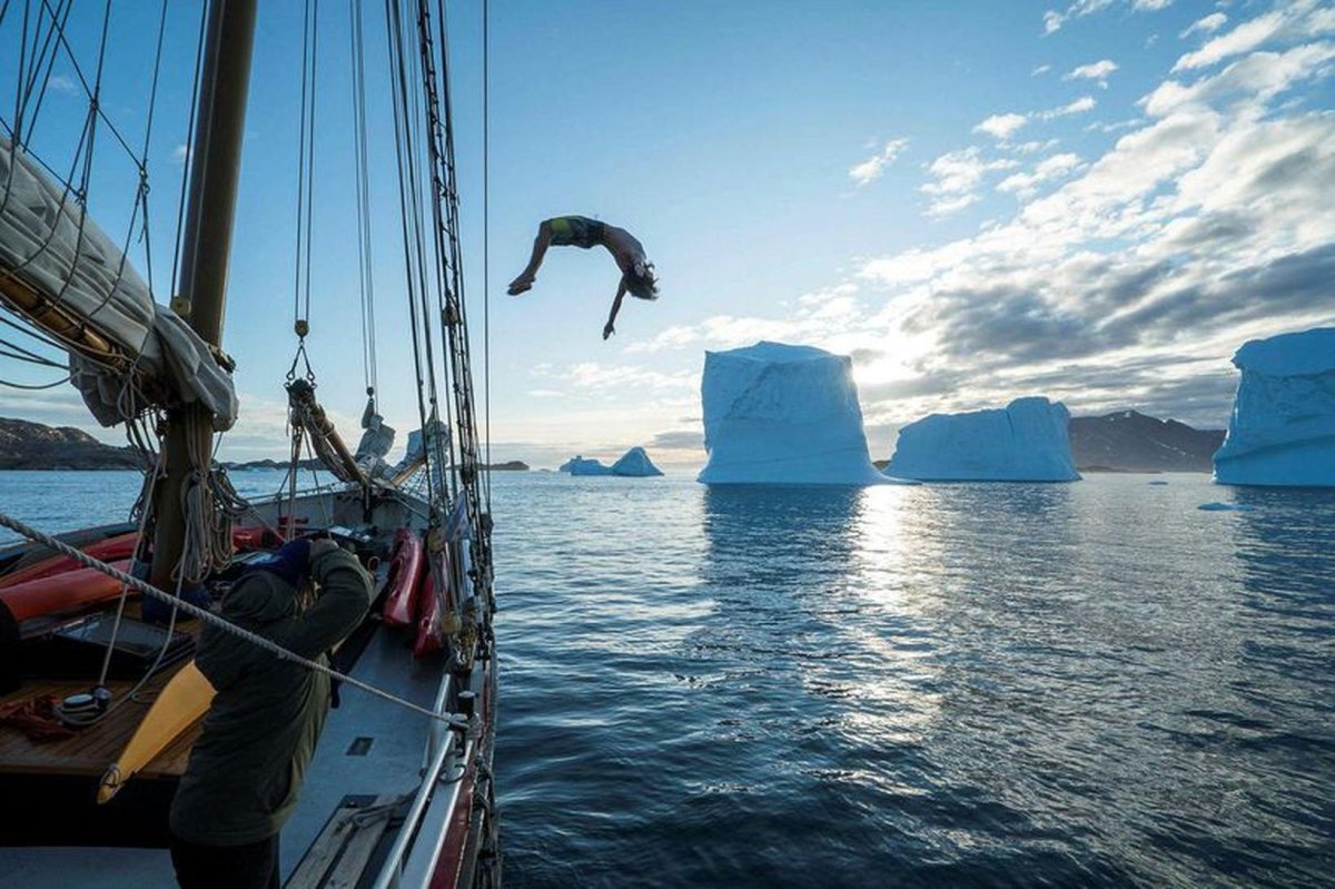 Из Исландии в Гренландию на корабле
