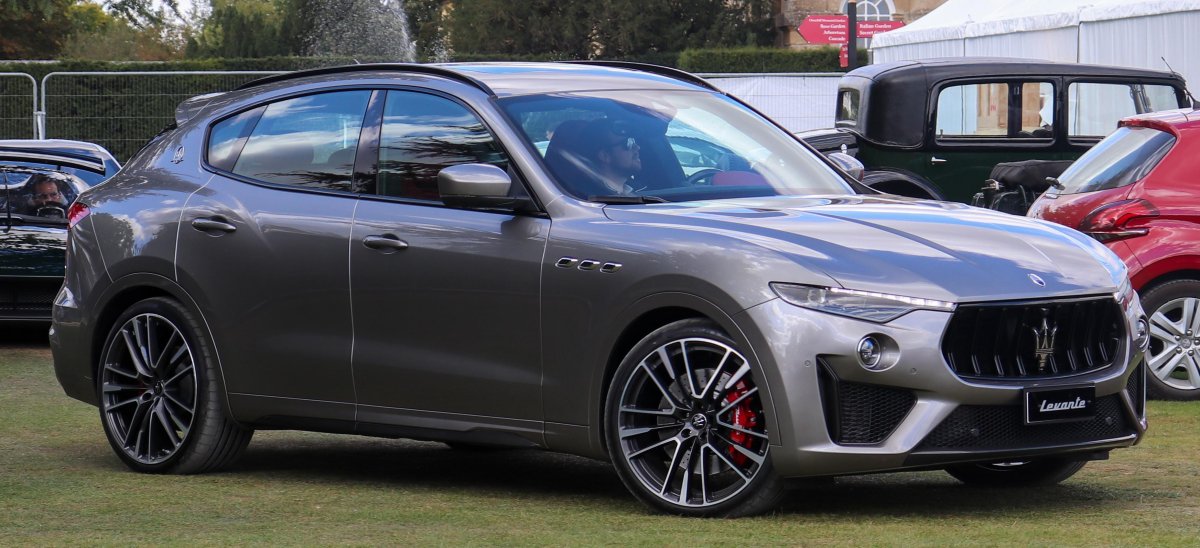 Мазерати Леванте Трофео