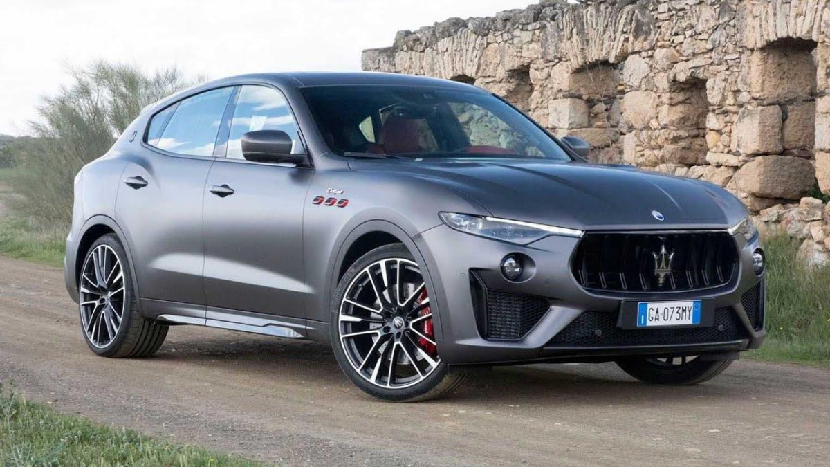 Мазерати Леванте 2021