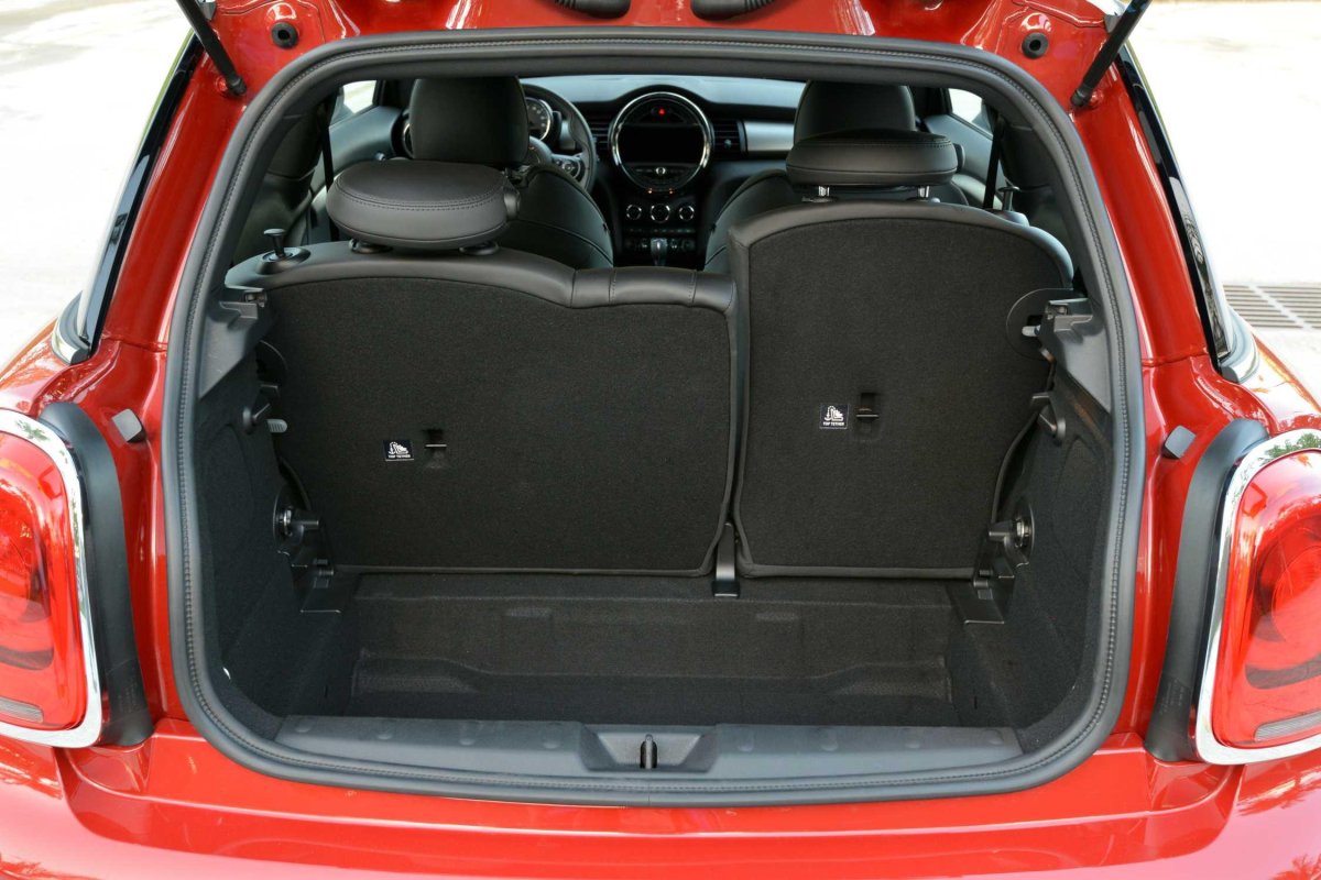 Мини Купер s багажник