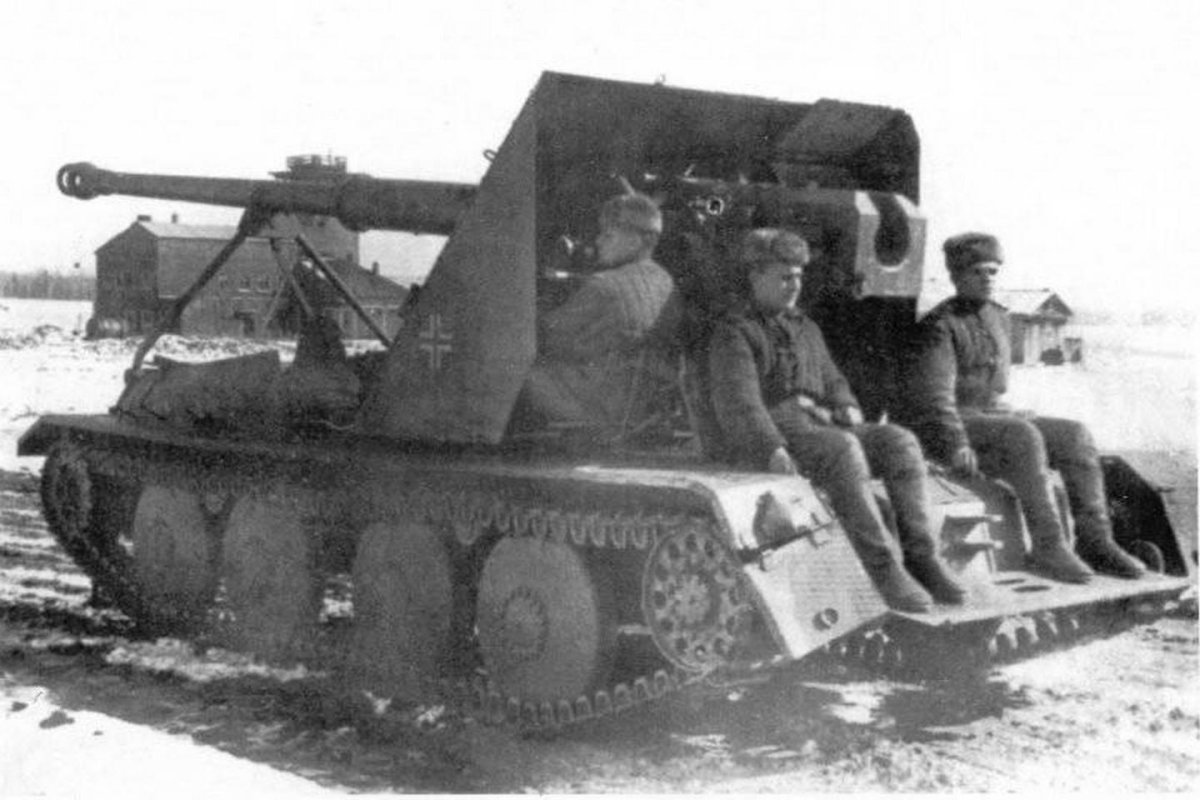 САУ Pak 43/3 Waffentrager