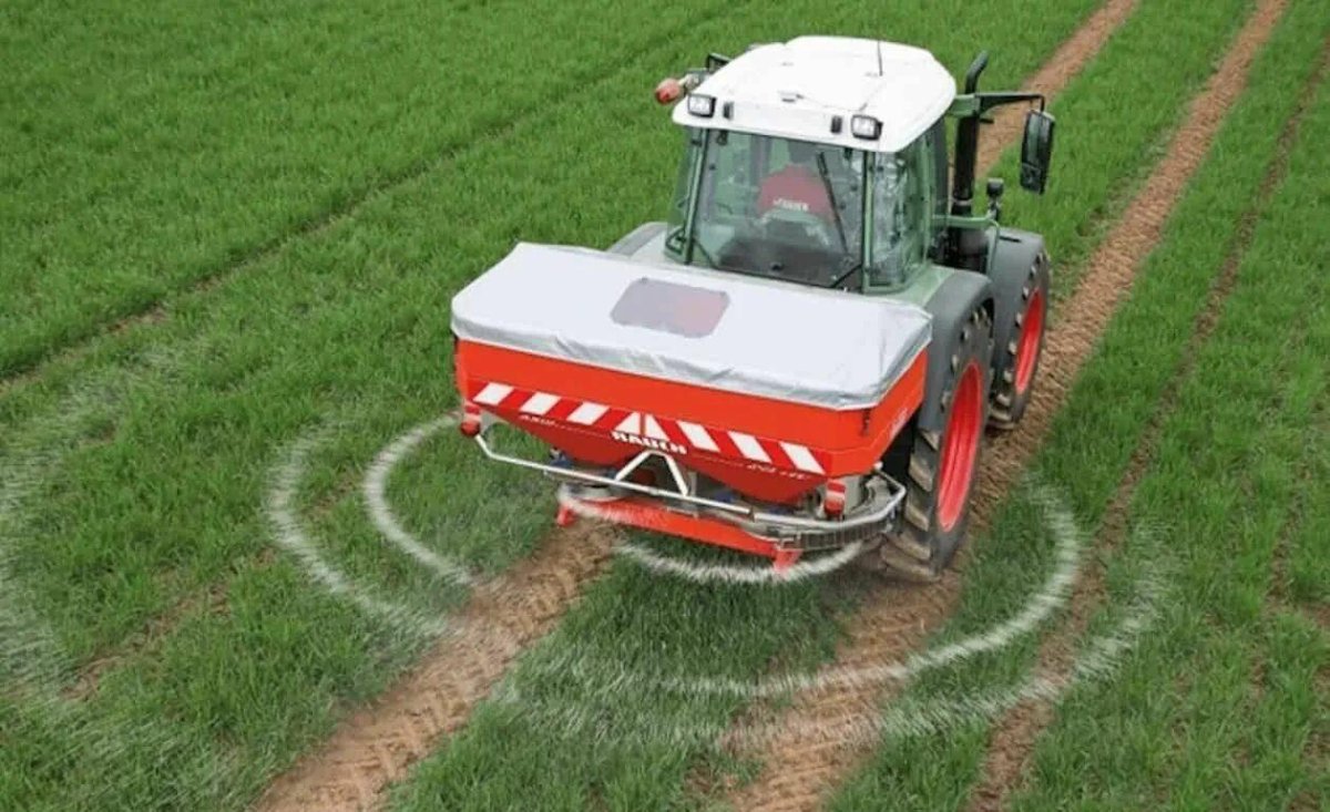 Разбрасыватель удобрений Ростсельмаш