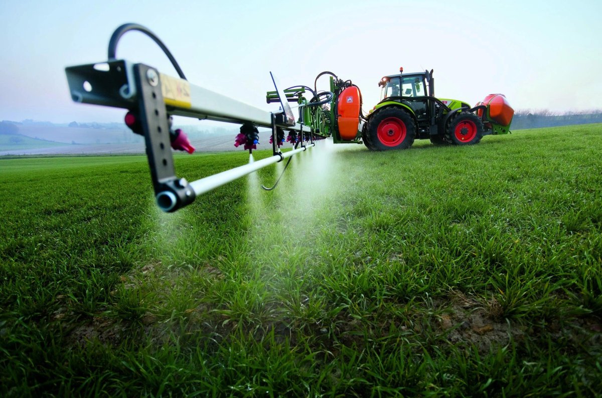 Опрыскиватель самоходный "versatile" sx275