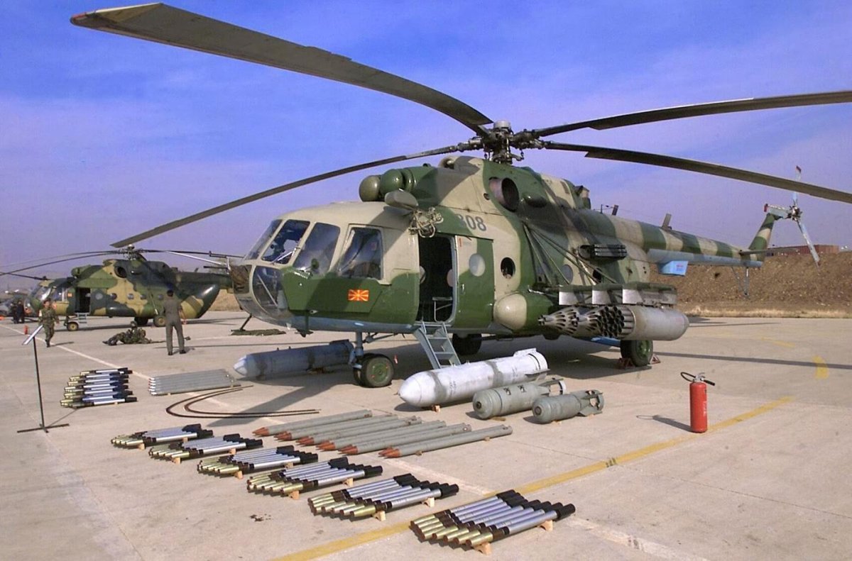 Ми-8 вертолёт военный