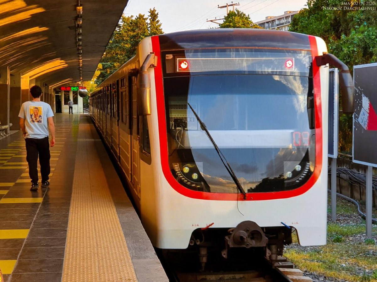 ЕМА-502 Тбилиси