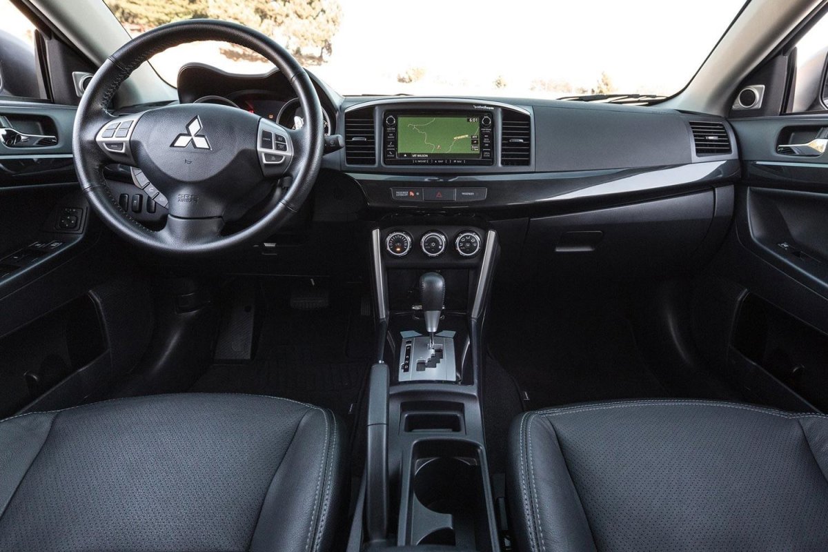 Mitsubishi Lancer 2016