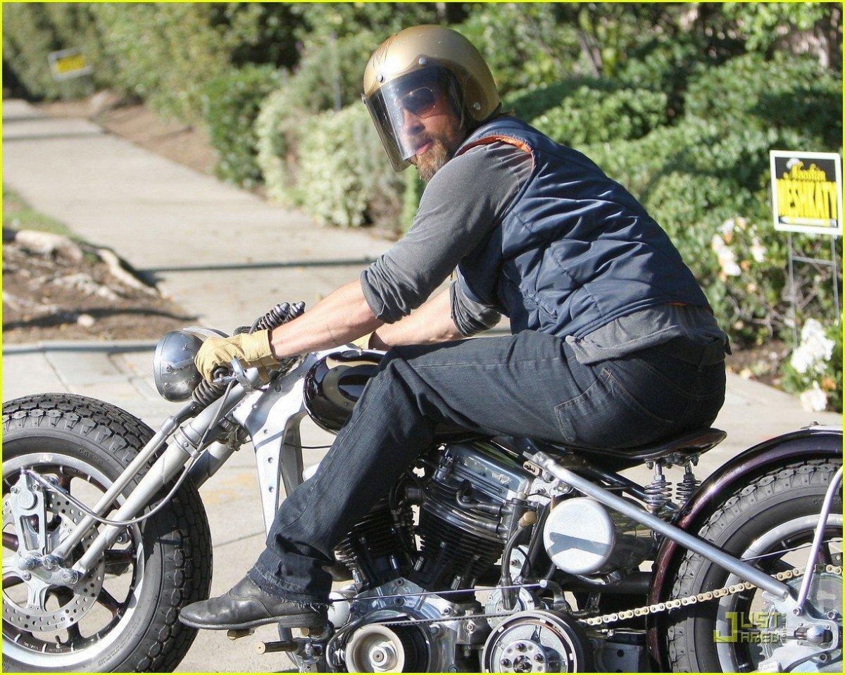 Мотоцикл Урал Брэда Питта