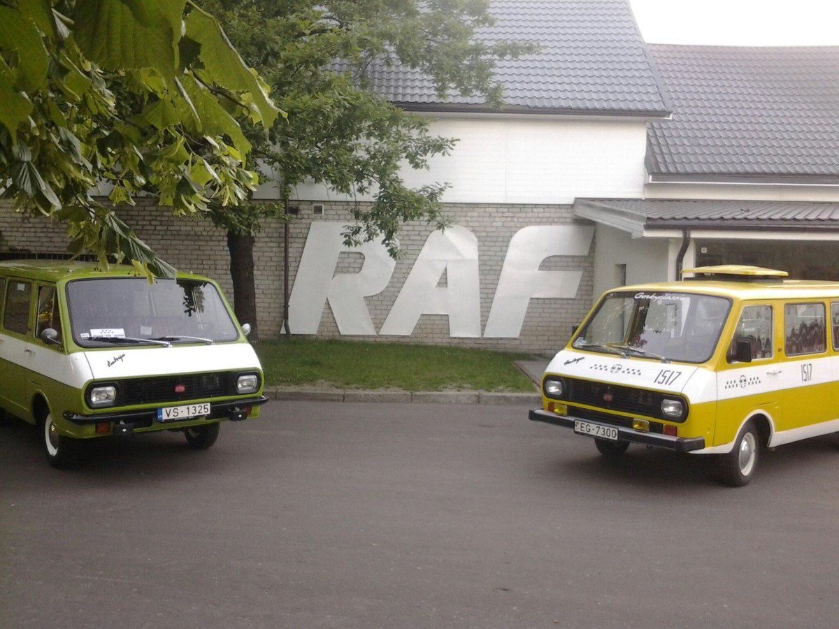 РАФ 2203 маршрутное такси