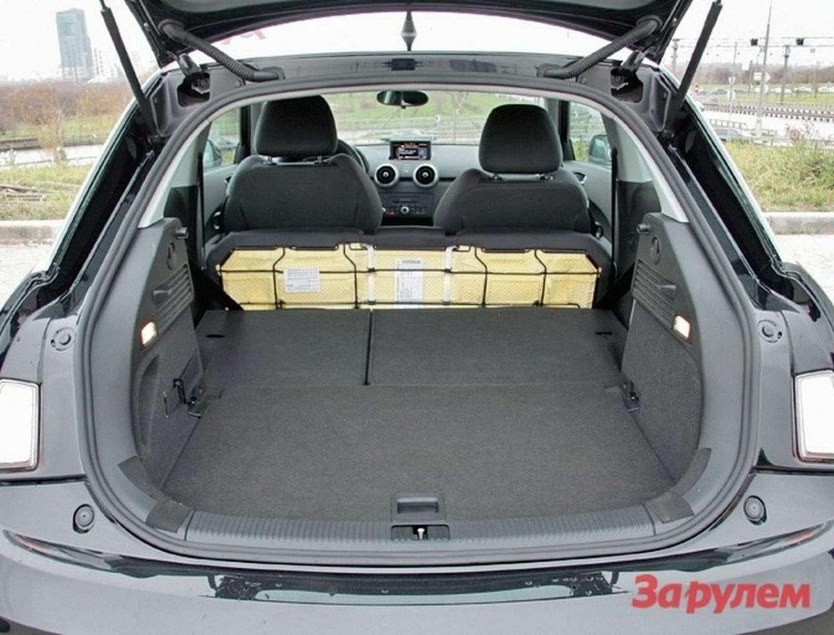 Audi a1 багажник