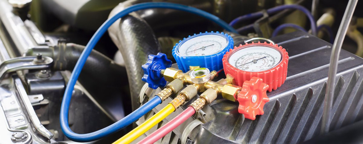 Заправка кондиционера в автомобиле