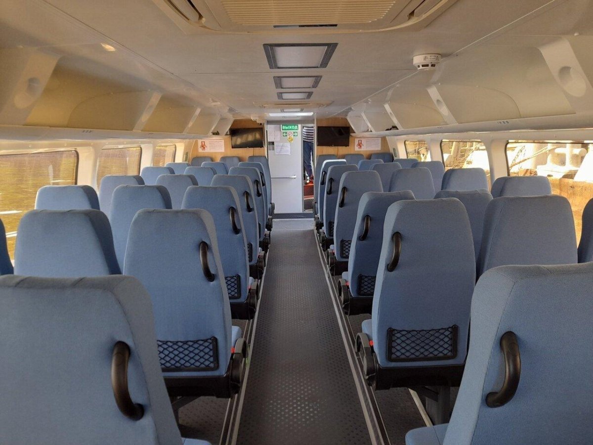 Валдай 45р внутри салона