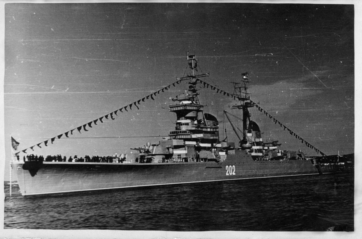 Крейсер Октябрьская революция 68 бис