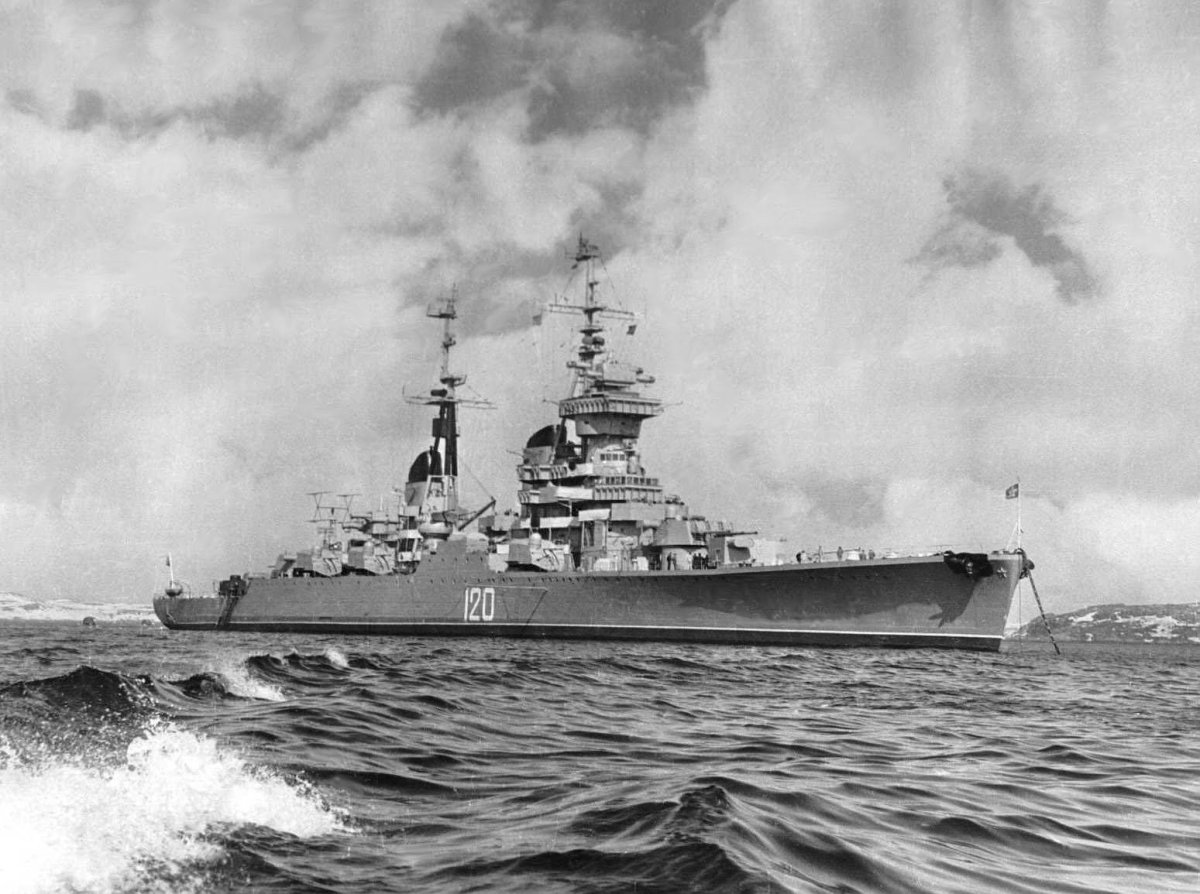 Легкий крейсер Мурманск 68 бис