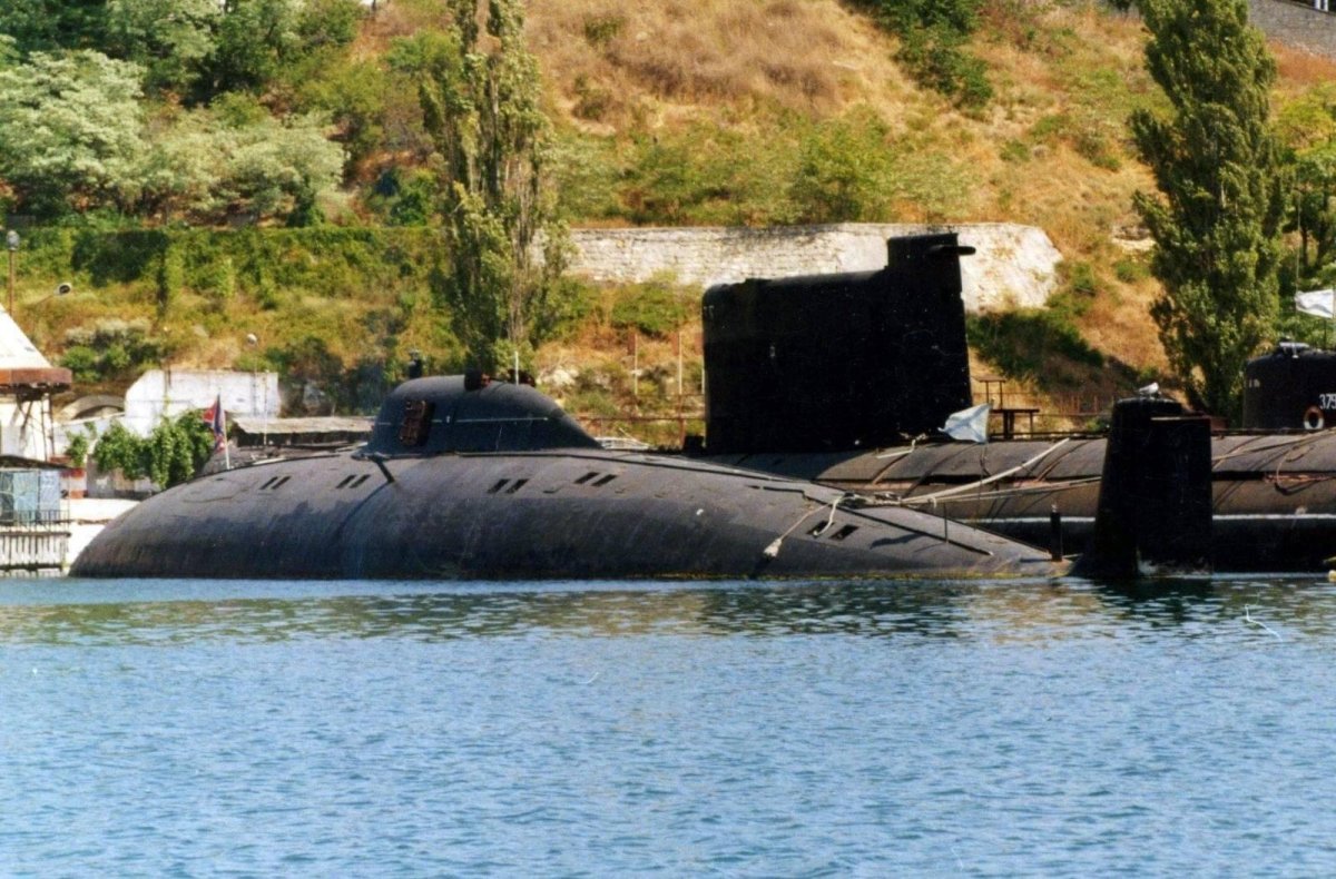 Подводная лодка 1710